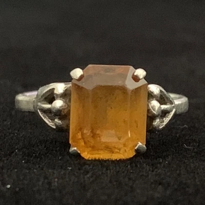 Anillo de plata esterlina vintage Sarah Coventry Estate corte esmeralda citrino ajustable Foto 1 de 4