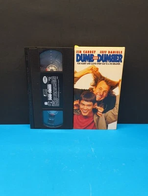 DUMB AND DUMBER JIM CARREY JEFF DANIELS VHS - Image 1 of 2
