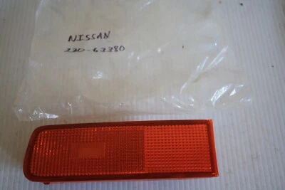LUZ SEÑALIZADORA DELANTERA IZQUIERDA NISSAN 230-63380. Nissan Máxima 1995-1999 Foto 1 de 4