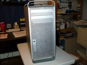 2010 Mac Pro with Catalina Mac OS 10.15-500GB hard drive-32GB Ram Pro Tools - Picture 1 of 6