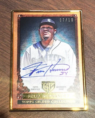 2023 Topps Gilded Collection Felix Hernandez Gallery of Gold Auto 07/10 - Image 1 of 3