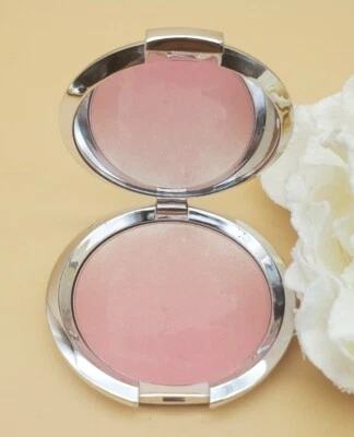 It Cosmetics Ombre Radiance Blush Love 0.38 oz New Without Box  - Image 1 of 4