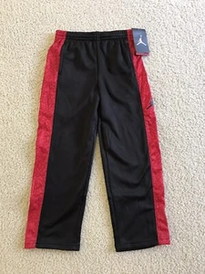 Nike Boys Youth Air Jordan Jumpman Therma-Fit Sweatpants Black w/Red Size 6 - Picture 1 of 9