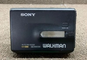 Junk Walkman Sony Wm-Fx70 No Accessories Main Unit Only - Afbeelding 1 van 7