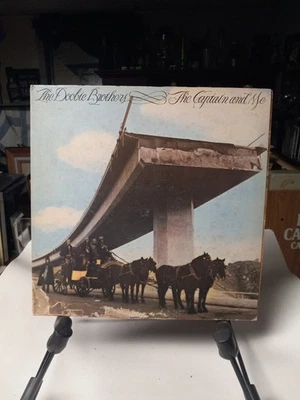 THE DOOBIE BROTHERS The Captain And Me 73  BS 2694 Ultrasonic Clean  - Image 1 of 4