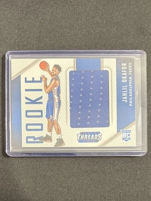 2015/16 Panini Threads Jahlil Okafor #14 Rookie Threads Relic Foto 1 de 2