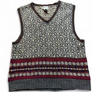Vintage knitted Van heusen preppy academia sweater vest size medium - Picture 1 of 3