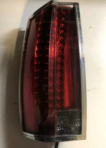 07-14 Cadillac Escalade Left Rear Tail Lamp Assembly OEM - Picture 1 of 3