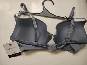 Calvin Klein Plunge Push-Up Lined Underwire Bra Gray  Sz. 34C - Picture 1 of 4