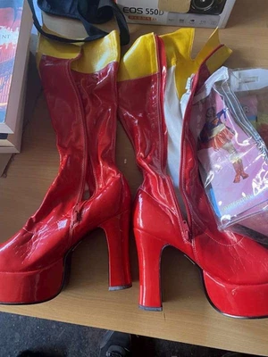 Botas Rubies Supergirl Grandes 9-10 Usadas Foto 1 de 4