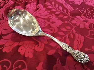RAREST 8 1/2" REED & BARTON SCALLOPED BOWL FRANCIS I SERVING SPOON STERLING