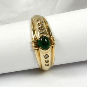 Ring in 585 Gold 14 Karat mit Smaragd-Cabochon und Diamant 0,06 ct. - Bild 1 von 2