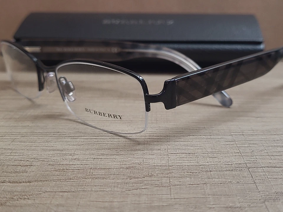  Gafas Burberry B 1169 1001 negras/grises a cuadros 53-18-135 monturas aptas para RX Foto 1 de 4