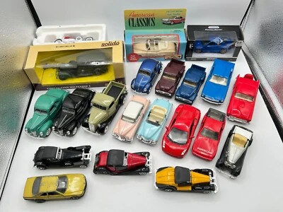Lot Of 21 Unbranded, Majorette 1/32, 1/34, 1/43 Die-Cast Toy Ford Cars & Trucks - Image 1 of 4