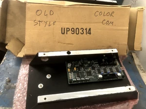 High End Systems Color Command ASSY, ALLOGGIAMENTO ELEC, CC, DIPSWITCH, SVC UP90314 - Foto 1 di 15