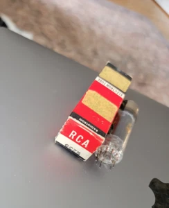 RCA NOS Black Plate 6CZ5 Vakuumröhre - Bild 1 von 1