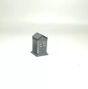 1701DM HO Cabina elettrica Italiana montata e dipinta scala 1:87 - Imagen 1 de 2