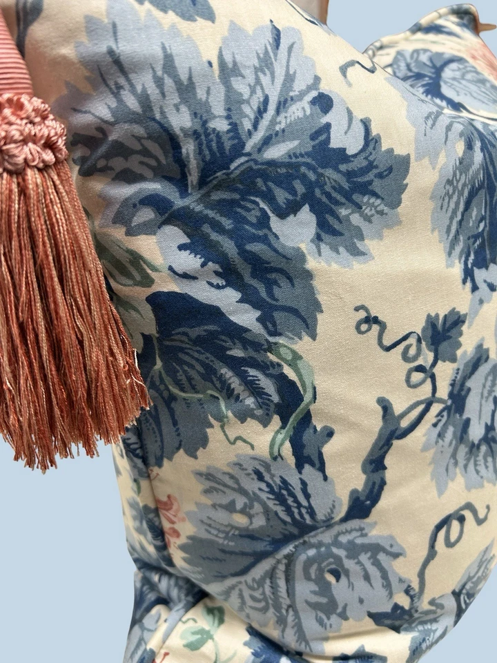 Vintage Jane Clayton Fabric Cushion, Complete With 20” Feather Inner. - Image 1 of 3