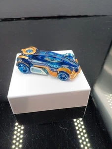 2013 Hot Wheels Power Rangers Megaforce Vrak Alien Cyborg Blue/ Gold T2068 - Picture 1 of 9