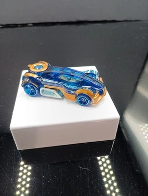 2013 Hot Wheels Power Rangers Megaforce Vrak Alien Cyborg Blue/ Gold T2068 - Image 1 of 4