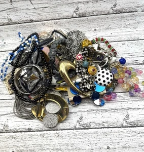 3 libras de chatarra y joyería artesanal - algunas ponibles - de colección a la actualidad - Imagen 1 de 6