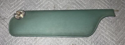 Cadillac 1965 66 OEM cupé Deville parasol lateral del pasajero con soporte - verde azulado Foto 1 de 4