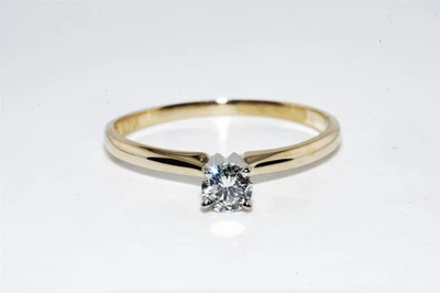 Auténtico anillo de compromiso de diamantes de corte redondo natural de 0,21 quilates de oro de 2 tonos de 14 quilates de $2,000 Foto 1 de 4