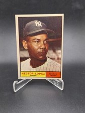1961 Topps #28 Hector Lopez New York Yankees Card