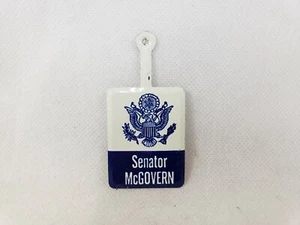Senator McGovern George McGovern Senatskampagne Adler Siegel blau-weiß - Bild 1 von 2