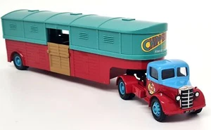 Corgi 1/50 Bedford O Articulated Horse Box Chipperfields Circus Model Truck - Picture 1 of 7