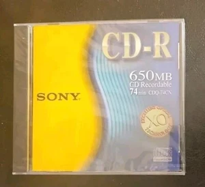 Sony CD-R CD Recordable 650MB/74min Compact Disc CDQ-74CN - Picture 1 of 2