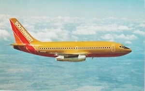 SOUTHWEST AIRLINES - BOEING 737-200 AIRCRAFT UNUSED POSTCARD - Picture 1 of 2