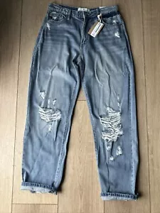 NWT KanCan High Rise 90s Boyfriend Distressed Denim Jeans Zip Fly Sz 11/29 - Picture 1 of 12