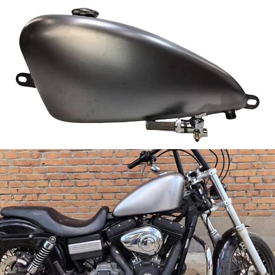 Tanque de combustible de gasolina para motocicleta con tapa para Harley Davidson Dyna 1995-2005 plateado Foto 1 de 4