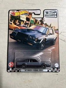Hot Wheels Premium Boulevard #30 87 Buick Regal GNX - Picture 1 of 2