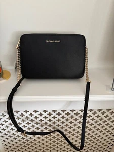 Brand New Michael Kors Jet Set Saffiano Leather Crossbody Bag - Picture 1 of 11