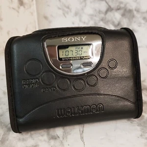 Sony Walkman WM-FX251 Radio Works - Cassette Player Non-functioning PARTS ONLY! - Picture 1 of 4