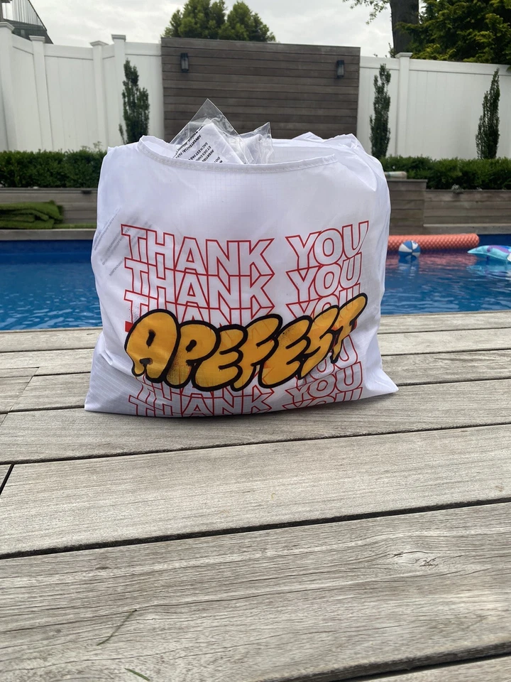 BOLSA DE COMPRAS REUTILIZABLE BORED APE YACHT CLUB BAYC APEFEST 2022 Foto 1 de 1