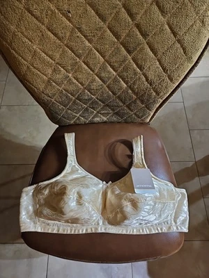 Amoena Ella Soft Cup Pocketed Wirefree Mastectomy Bra Tan Floral 44C 2133 NWT - Image 1 of 3