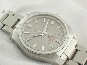 Grand Seiko SBGX091 9F Quartz High Magnetic Silver Dial Watch Very Good Japan - Picture 1 of 3
