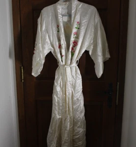NUEVO CON ETIQUETAS Bata Kimono de Seda Blanca Abeja Dorada Bordada con Flores y Pájaros Talla L - Imagen 1 de 11