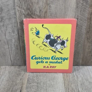 Curious George Gets A Medal by H.A. Rey Hardcover Vintage 1957 Scholastic Book - Picture 1 of 5