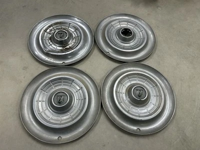 55 56 cubiertas de rueda para Chrysler New Yorker New Yorker 1955 1956 Foto 1 de 4