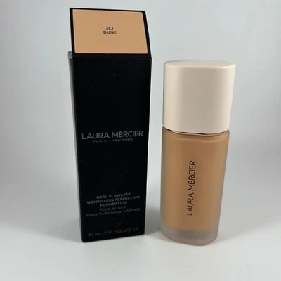 Base perfeccionadora sin peso impecable Laura Mercier Real 3C1 Dune 1 fl oz Foto 1 de 2
