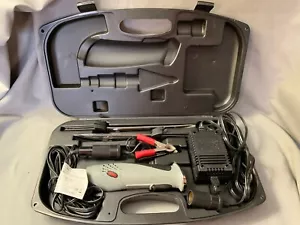 Rapala Deluxe Electric Battery Fish Fillet Knife Set AC/DC Model PGEF1 In Case - Picture 1 of 10