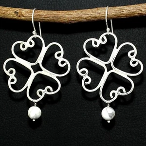 Natürlicher Howlith runder Edelstein handgefertigt 2,6 Zoll Ohrring für Damenschmuck - Bild 1 von 5