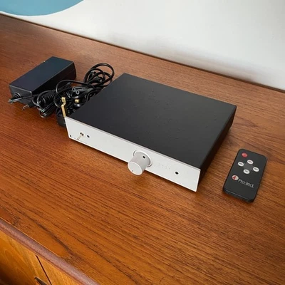 Pro-Ject Box S Phono Integrated Amplifier (MM phono + 3 line inputs) - Image 1 of 4