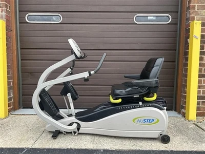 NUSTEP TRS 4000 ЛЕЖАЧИЙ КРОСС-ТРЕНАЖЕР ЭЛЛИПТИЧЕСКИЙ ВЕЛОСИПЕД С ПОВОРОТНЫМ СИДЕНЬЕМ ** - Изображение 1 из 4