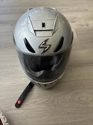 Casco Scorpion EXO-700 Talla Grande - 7 3/8"-7 1/2" Snell M2005 APRVD Foto 1 de 4