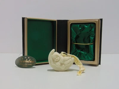 Snowbabies Rock-A-Bye Bebé Miniatura Ornamento VIII Departamento 56 Sin usar, en caja (A) Foto 1 de 4